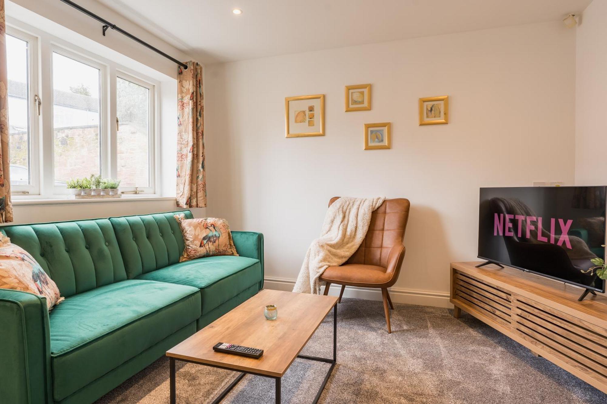 Beautifully Done 5 Bed Barn Conversion In Heswall - Sleeps Up To 10 Buitenkant foto